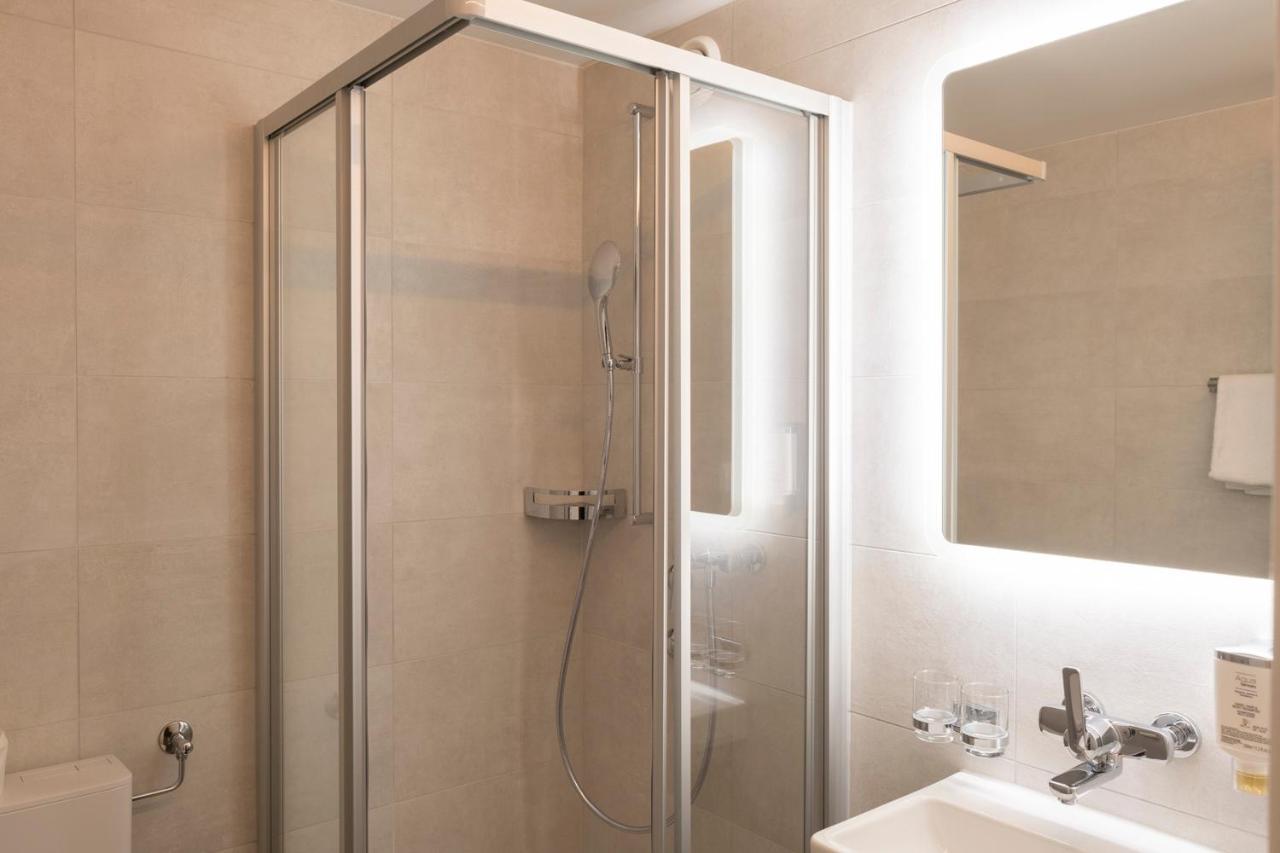 Hotel Bahnhof Zollikofen Zewnętrze zdjęcie