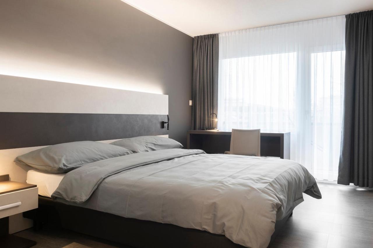 Hotel Bahnhof Zollikofen Zewnętrze zdjęcie